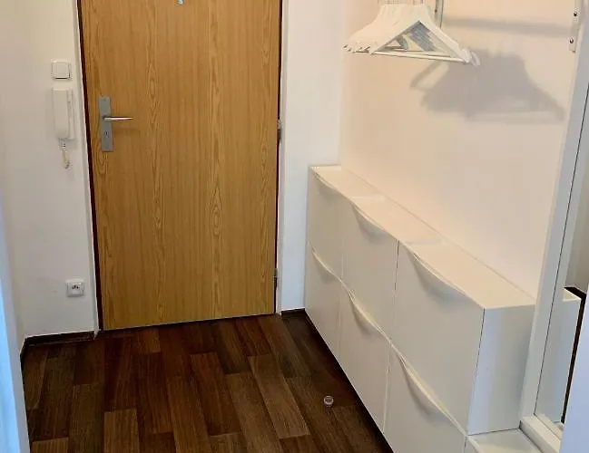 Apartman Ii. *